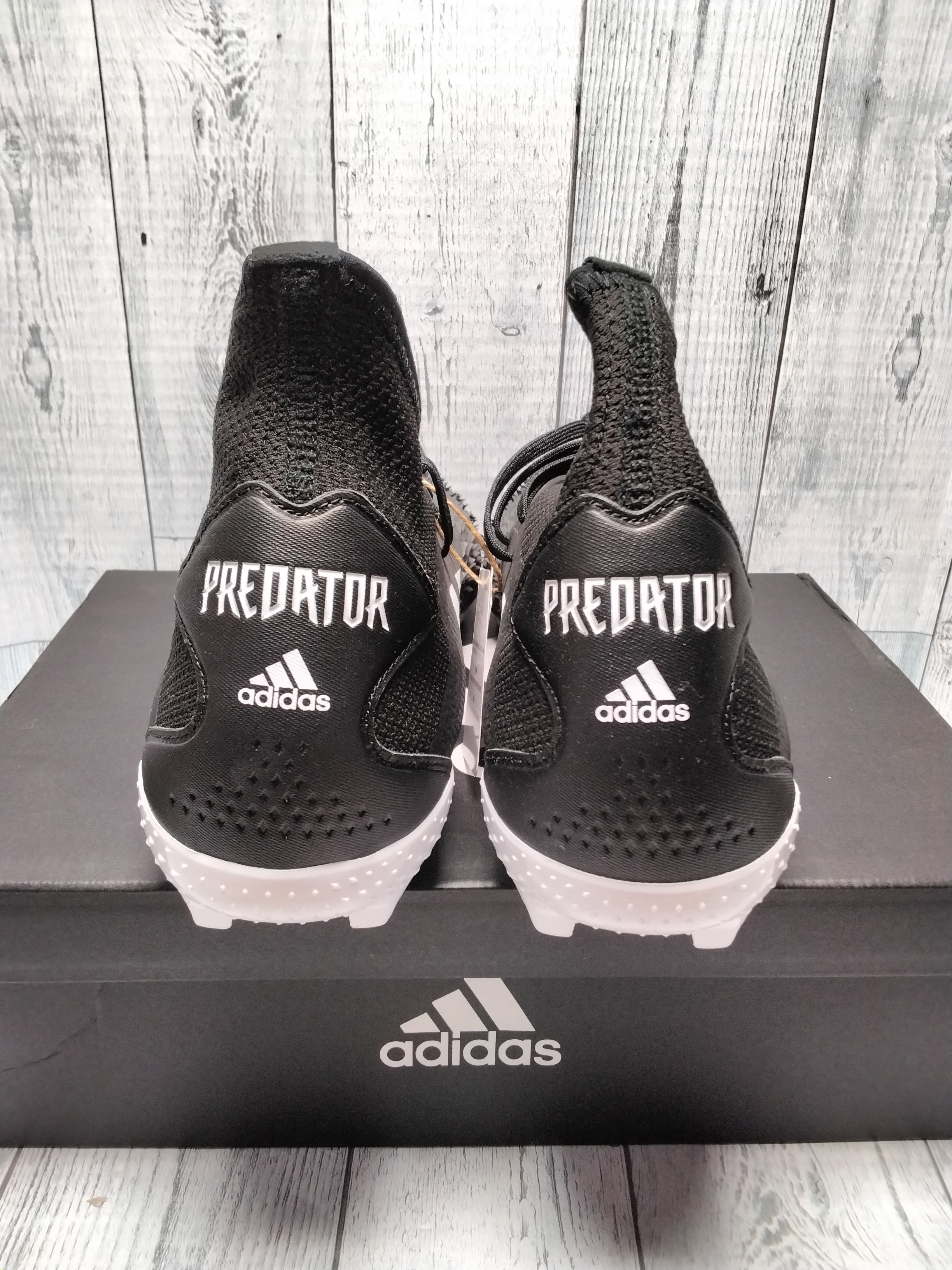 adidas Men's Firm Ground Predator Freak .2 Soccer Shoe, Black/White, Sz 13 (7781281562862)
